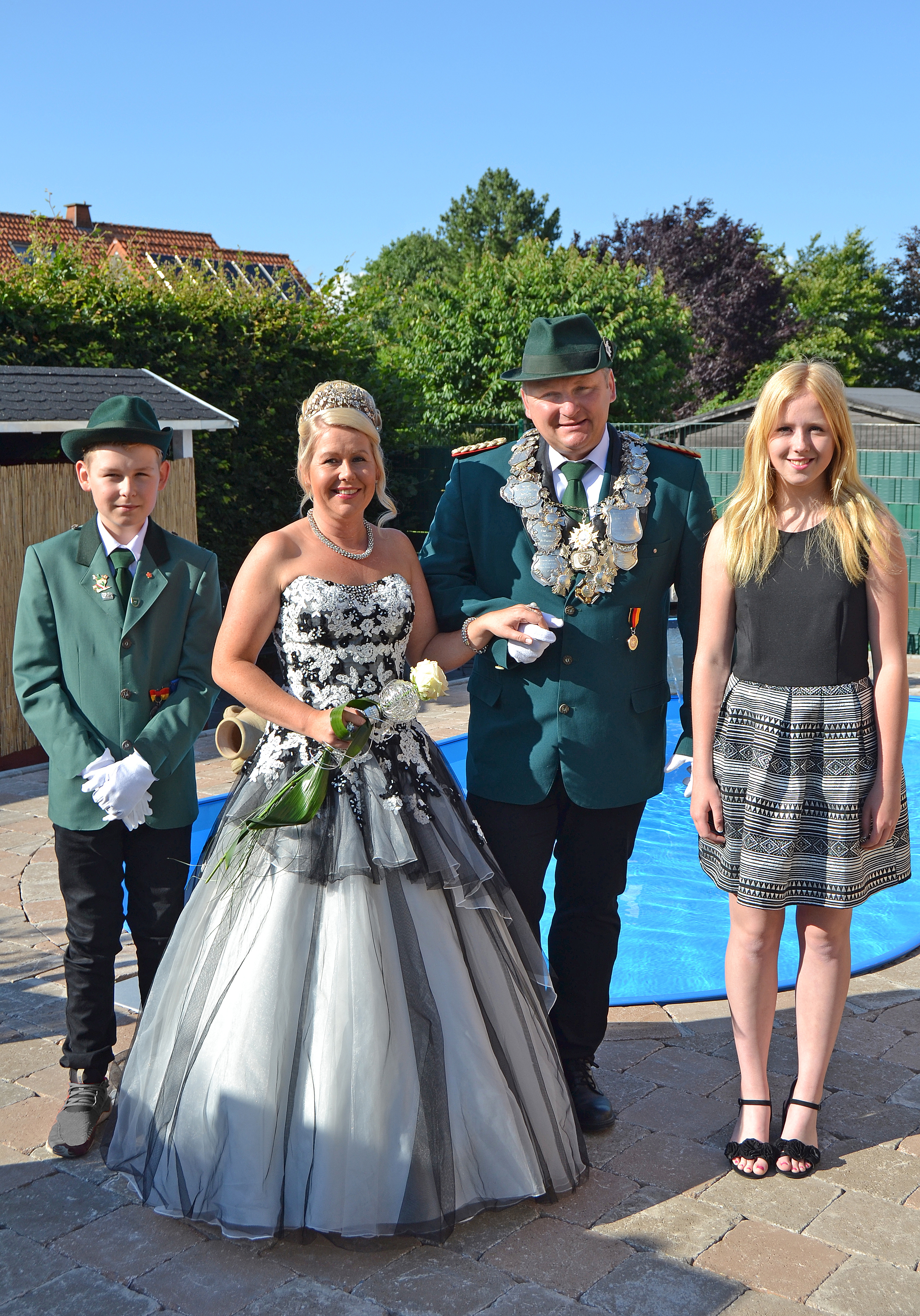 Königspaar Christoph und Annett Kabus mit Lisa und Moritz